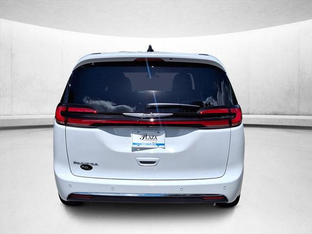 new 2025 Chrysler Pacifica car, priced at $39,896