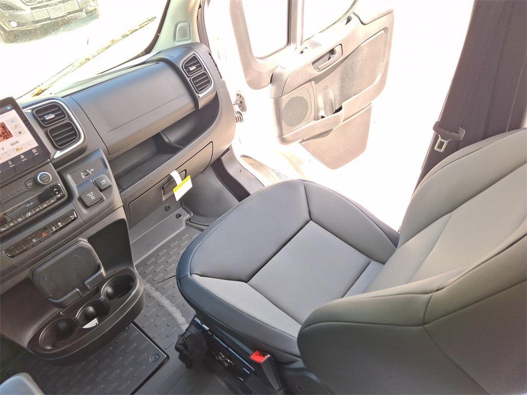 new 2025 Ram ProMaster 2500 car, priced at $47,365