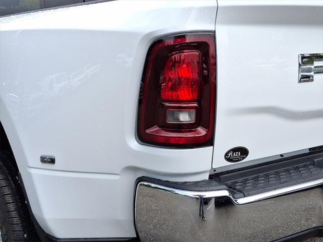 new 2025 Ram 3500 car, priced at $72,695