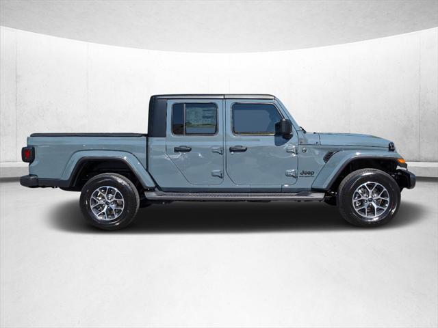 new 2024 Jeep Gladiator car, priced at $48,761