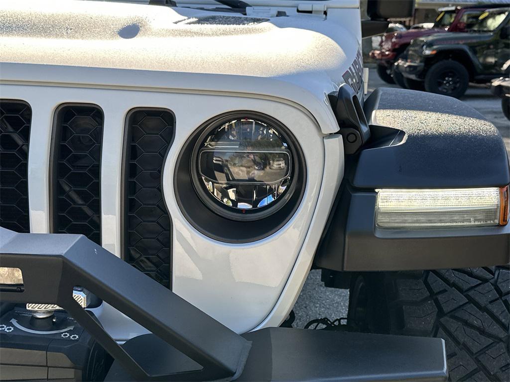 used 2020 Jeep Gladiator car, priced at $33,991