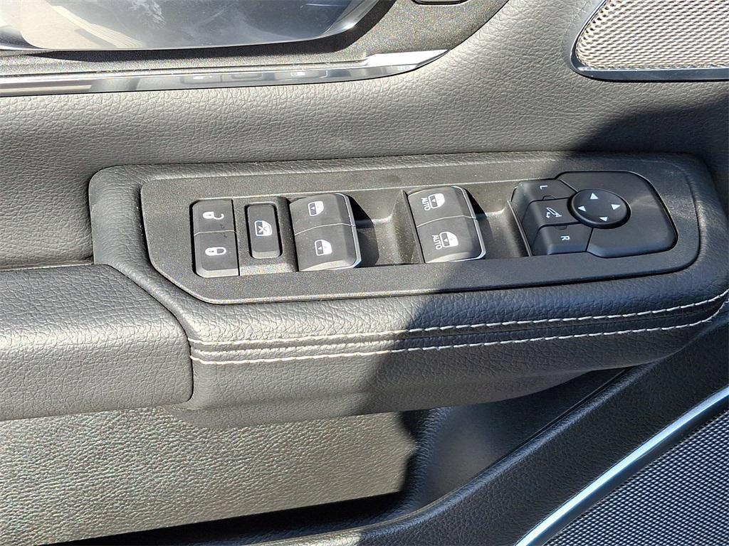 new 2025 Ram 1500 car, priced at $61,344