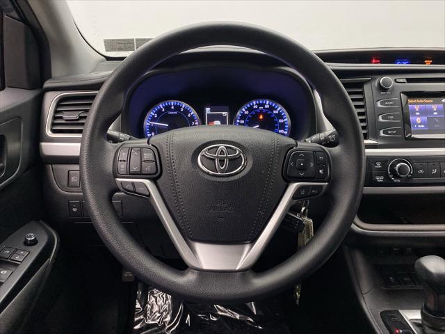 used 2019 Toyota Highlander car, priced at $25,349