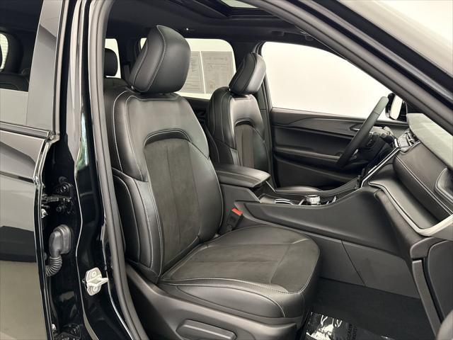 used 2024 Jeep Grand Cherokee car, priced at $36,399