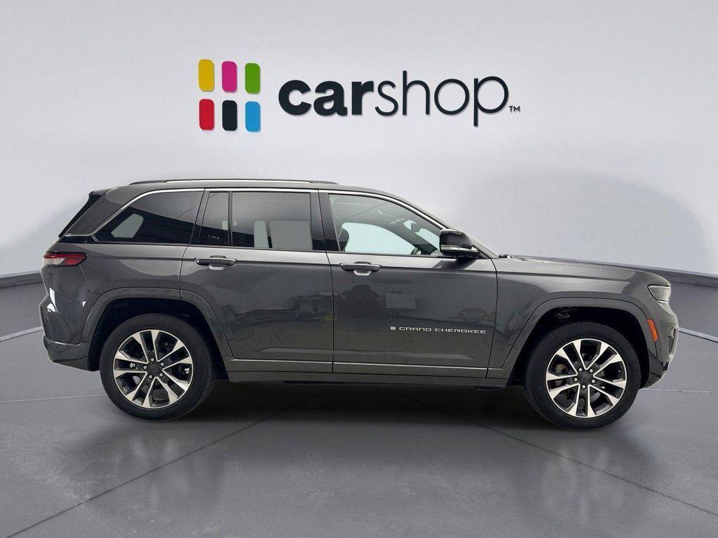 used 2022 Jeep Grand Cherokee car, priced at $35,098