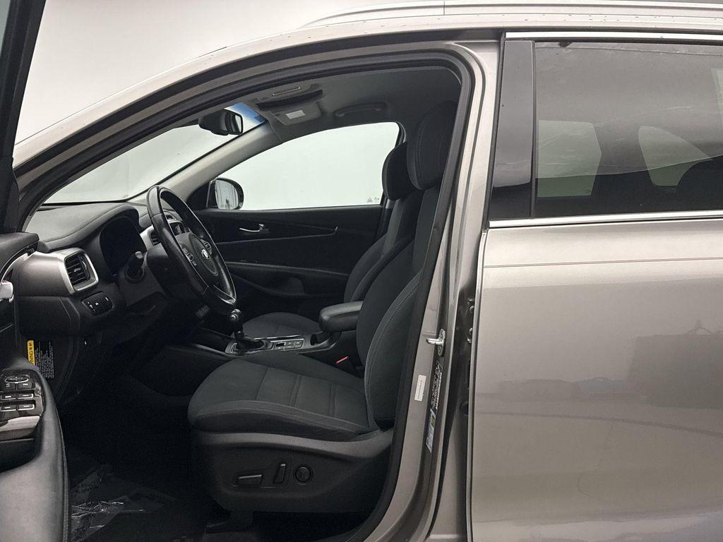 used 2017 Kia Sorento car, priced at $12,749