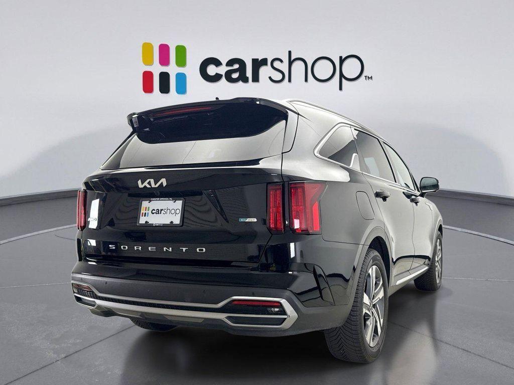 used 2022 Kia Sorento Plug-In Hybrid car, priced at $28,847