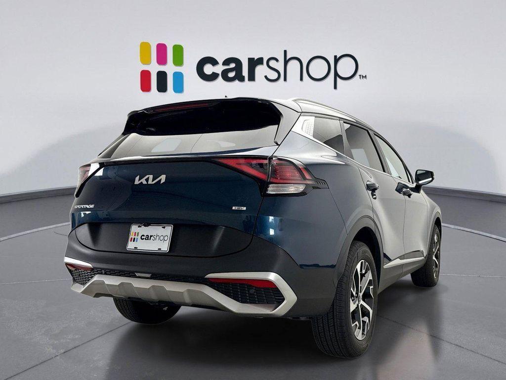 used 2025 Kia Sportage Hybrid car, priced at $31,800