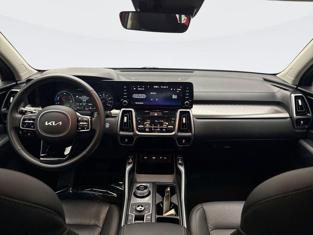 used 2023 Kia Sorento Hybrid car, priced at $29,199