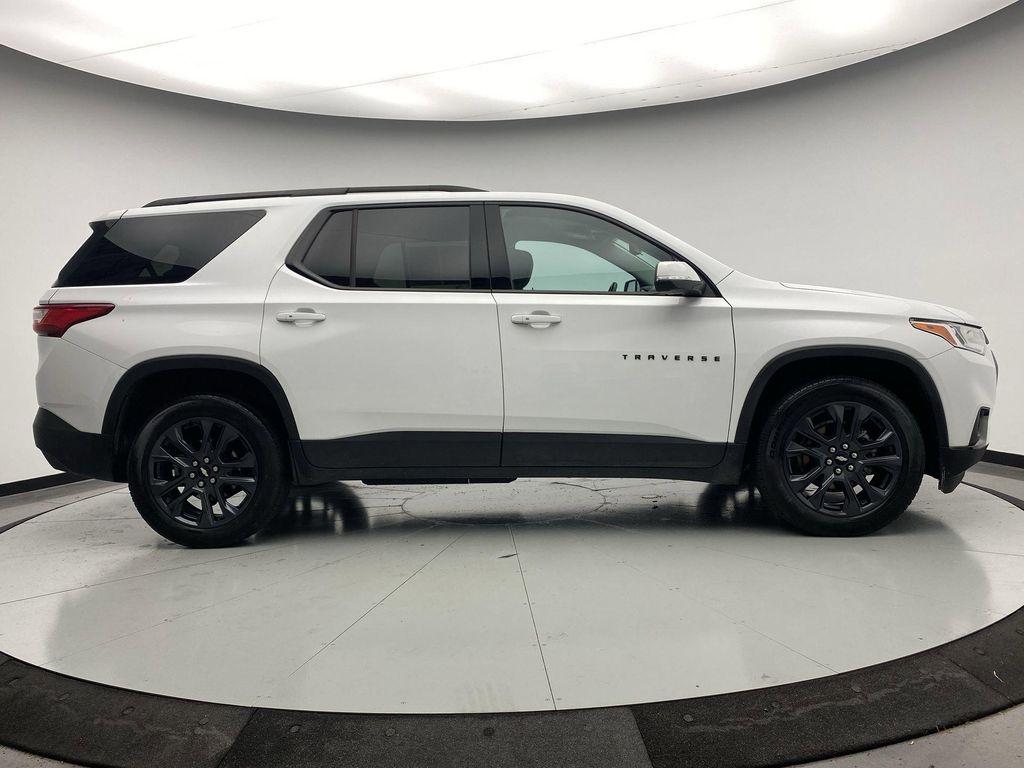 used 2021 Chevrolet Traverse car, priced at $25,349
