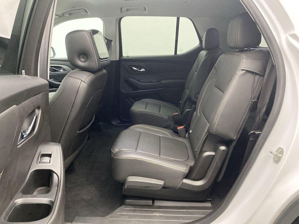 used 2021 Chevrolet Traverse car, priced at $25,349