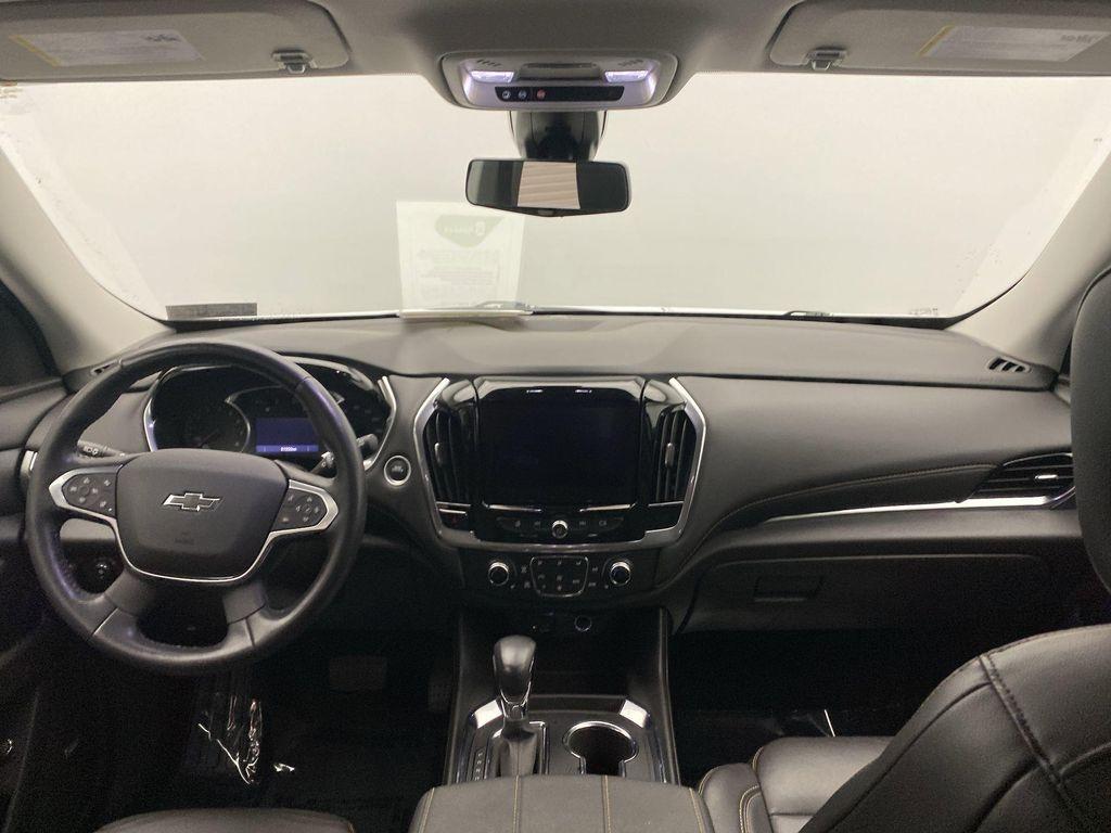 used 2021 Chevrolet Traverse car, priced at $25,349