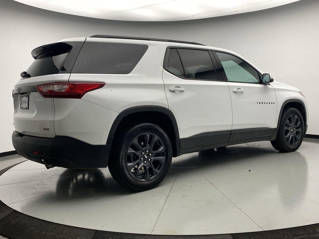 used 2021 Chevrolet Traverse car, priced at $25,349