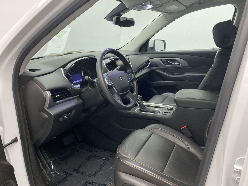 used 2021 Chevrolet Traverse car, priced at $25,349