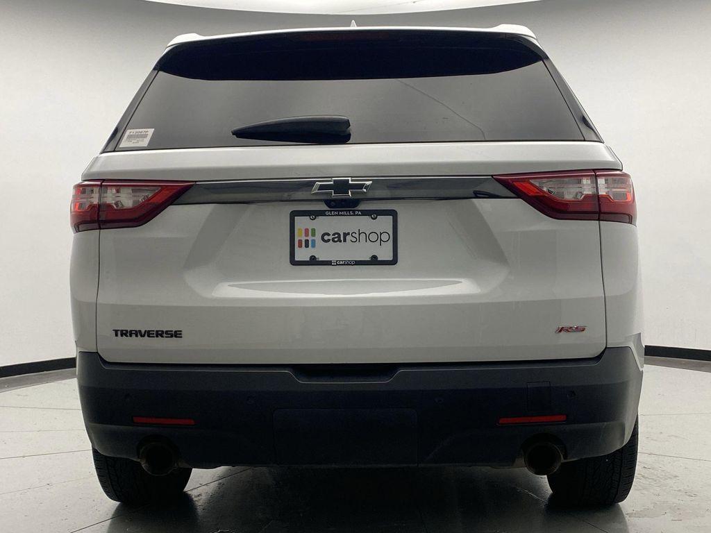 used 2021 Chevrolet Traverse car, priced at $25,349