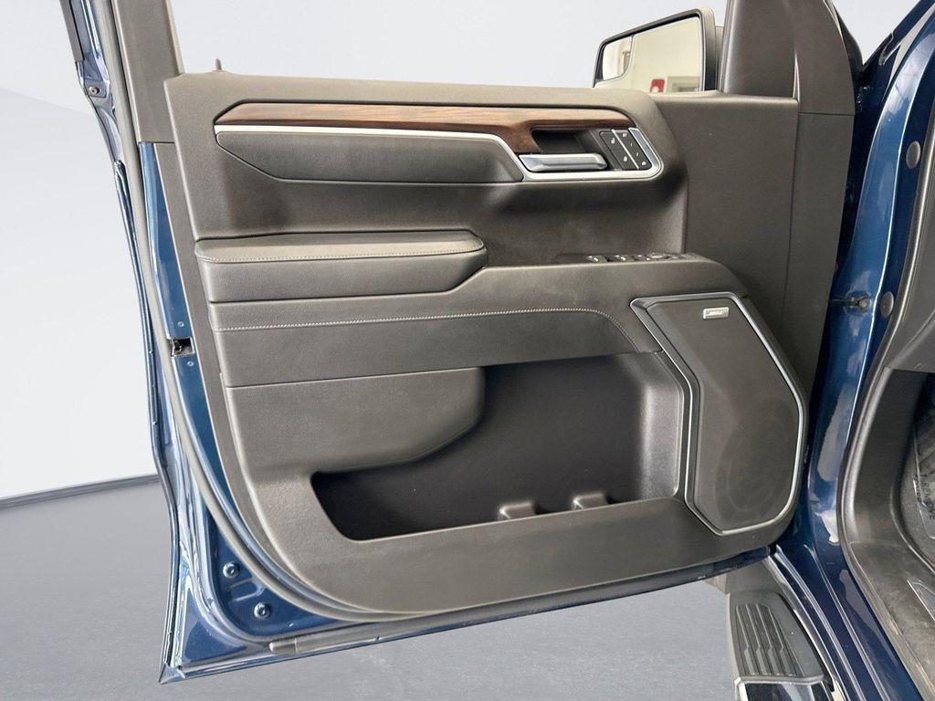 used 2023 GMC Sierra 1500 car, priced at $48,399