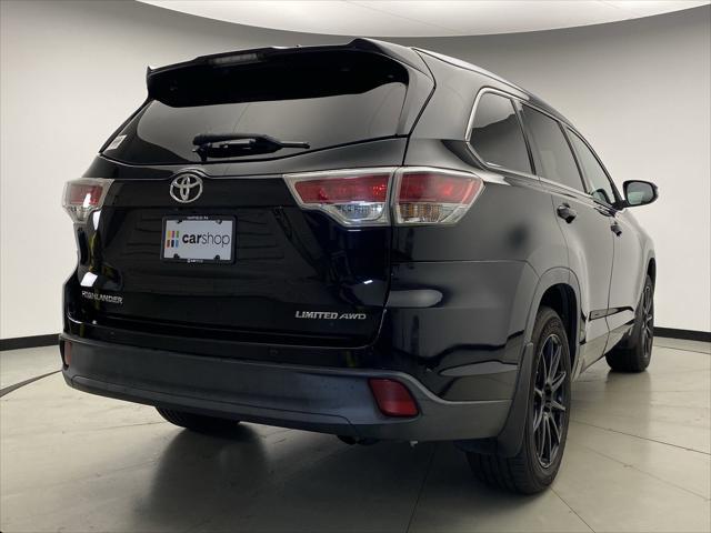 used 2016 Toyota Highlander car, priced at $19,148