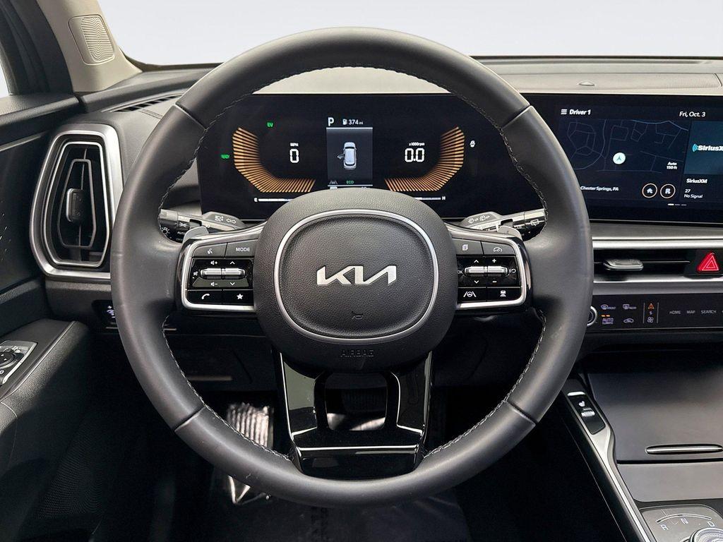 used 2025 Kia Sorento Hybrid car, priced at $36,398