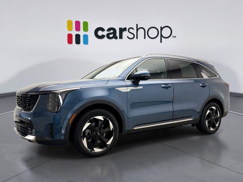 used 2025 Kia Sorento Hybrid car, priced at $37,599