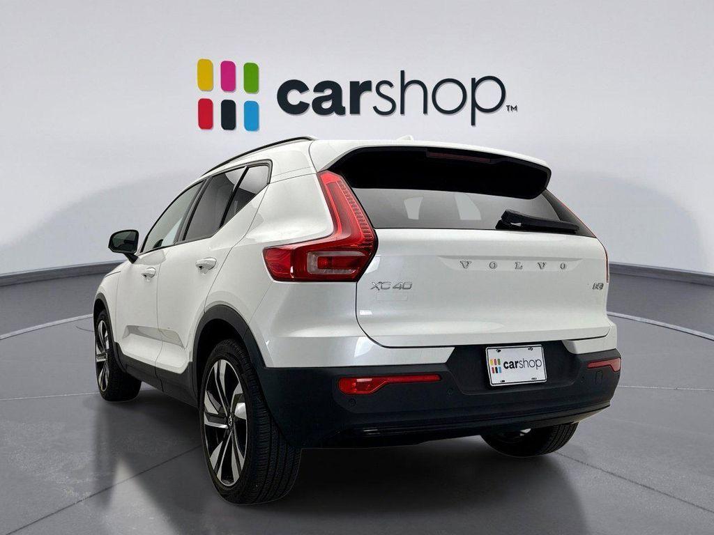 used 2023 Volvo XC40 car, priced at $32,600