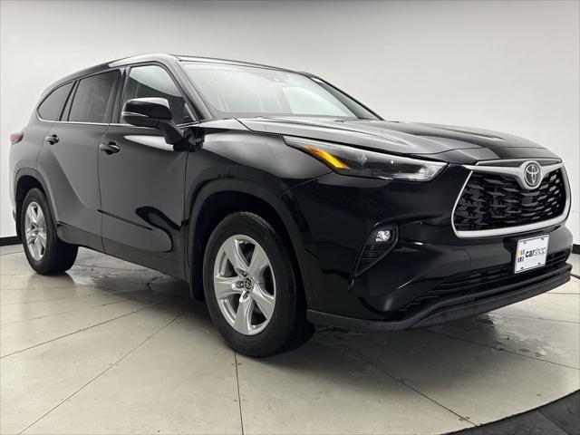 used 2022 Toyota Highlander car, priced at $33,799