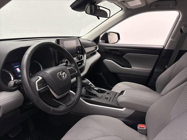 used 2022 Toyota Highlander car, priced at $33,799