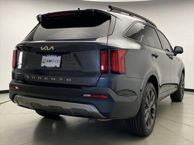 used 2022 Kia Sorento car, priced at $32,149