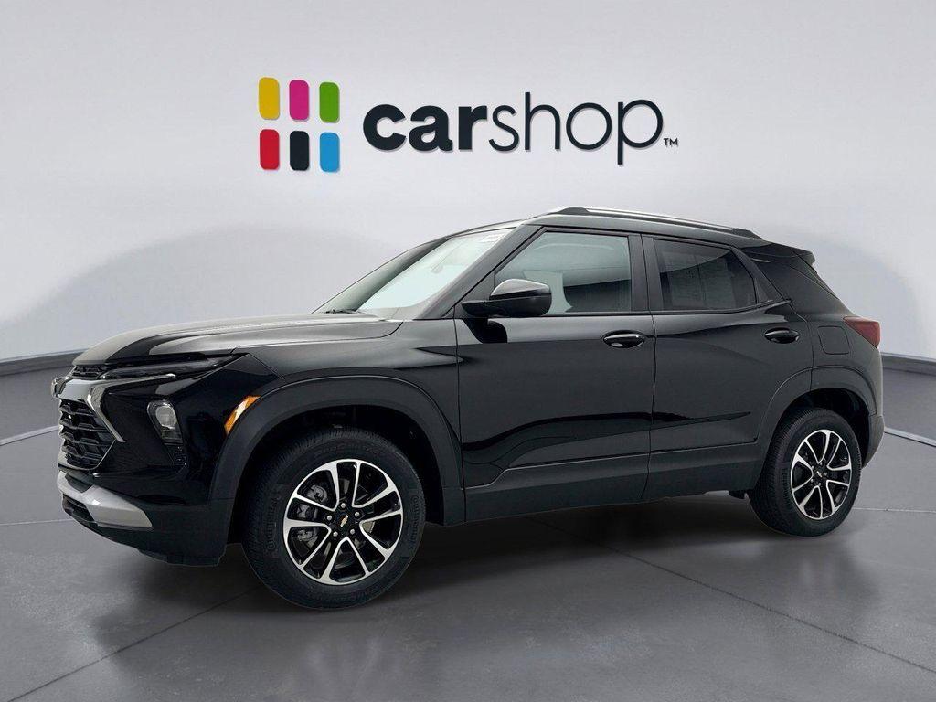 used 2024 Chevrolet TrailBlazer car, priced at $22,999