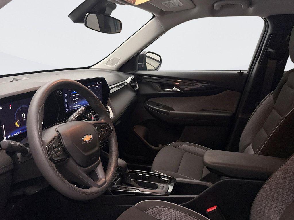 used 2024 Chevrolet TrailBlazer car, priced at $23,599