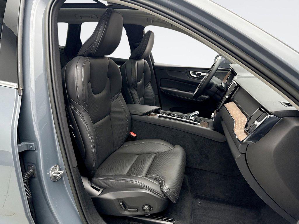 used 2023 Volvo XC60 car, priced at $41,299