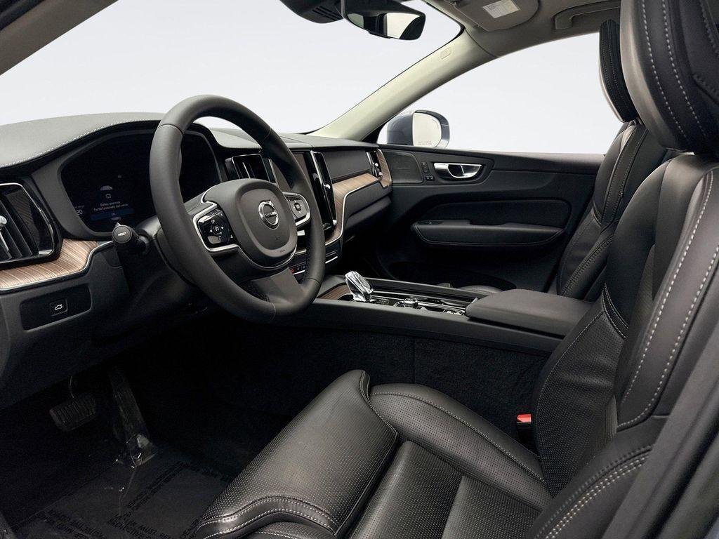 used 2023 Volvo XC60 car, priced at $41,299