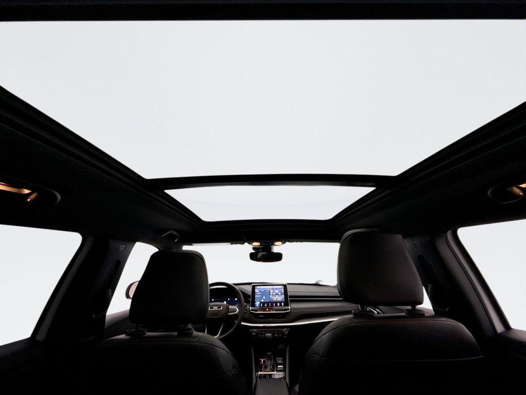 used 2022 Jeep Compass car, priced at $25,098