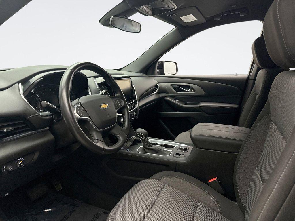 used 2022 Chevrolet Traverse car, priced at $30,599