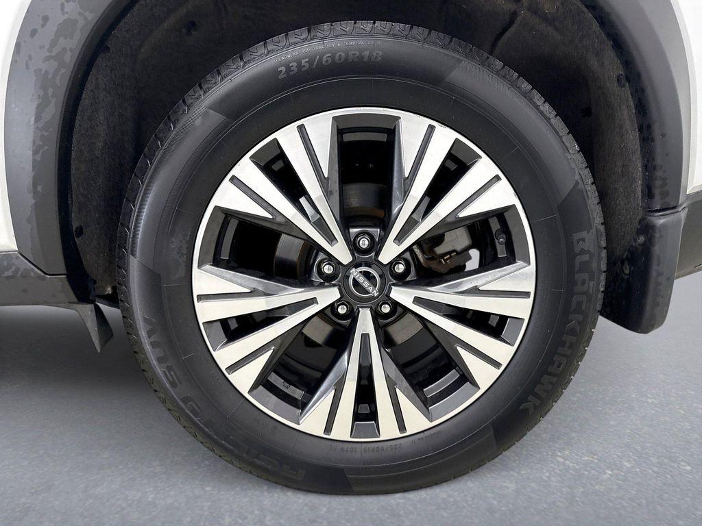 used 2023 Nissan Rogue car, priced at $22,600