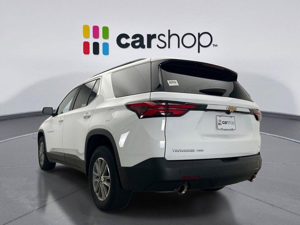 used 2022 Chevrolet Traverse car, priced at $29,497