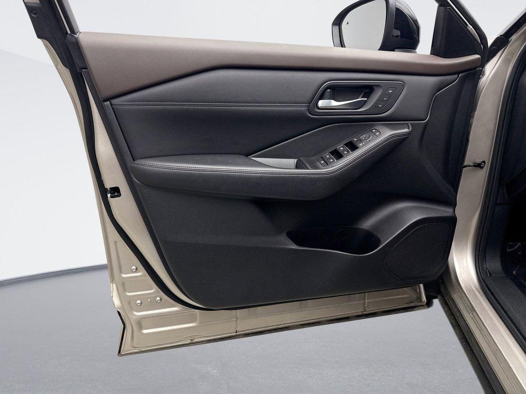 used 2023 Nissan Rogue car, priced at $27,999