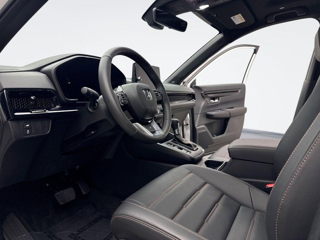 used 2025 Honda CR-V Hybrid car, priced at $39,799