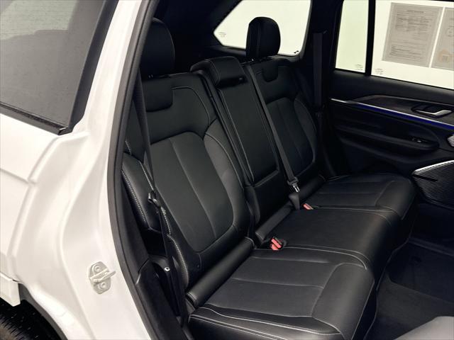 used 2024 Jeep Grand Cherokee car, priced at $46,999
