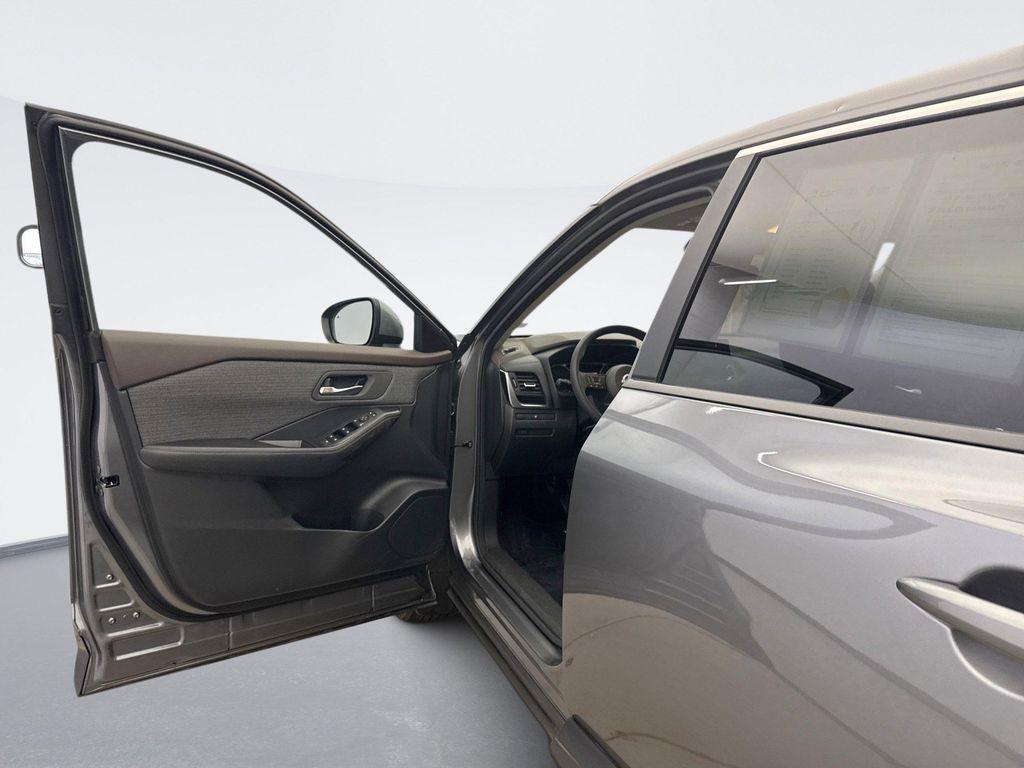 used 2023 Nissan Rogue car, priced at $23,799