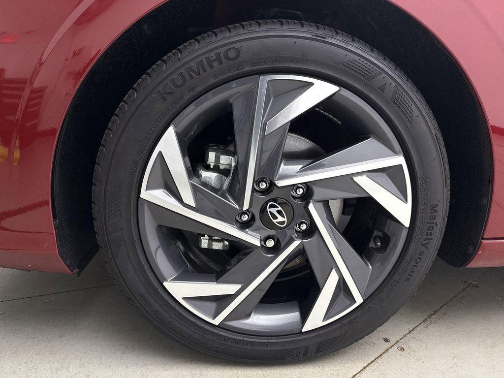 used 2025 Hyundai Elantra car, priced at $21,999
