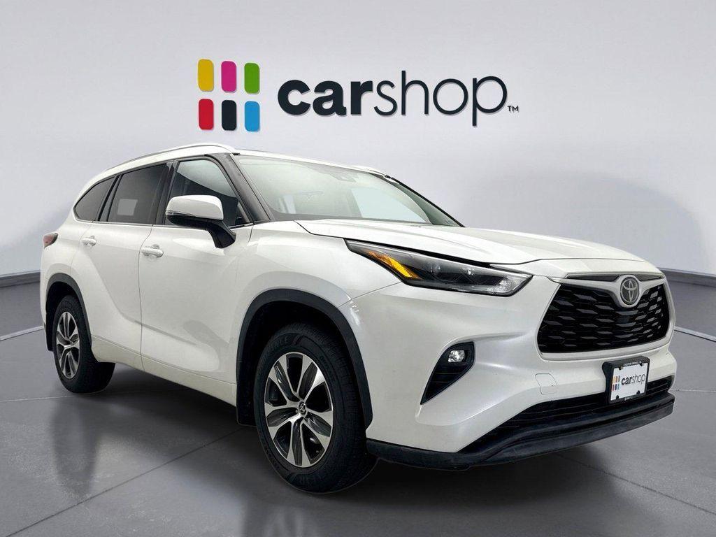 used 2021 Toyota Highlander car, priced at $25,748