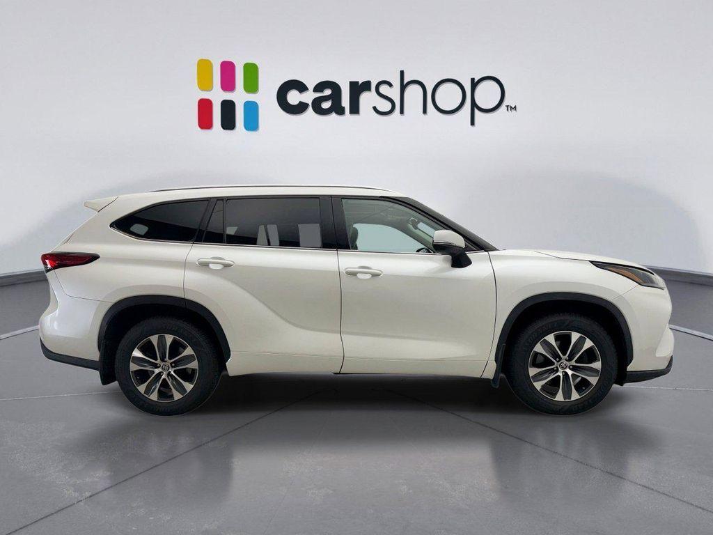 used 2021 Toyota Highlander car, priced at $25,748