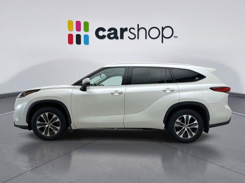 used 2021 Toyota Highlander car, priced at $25,748