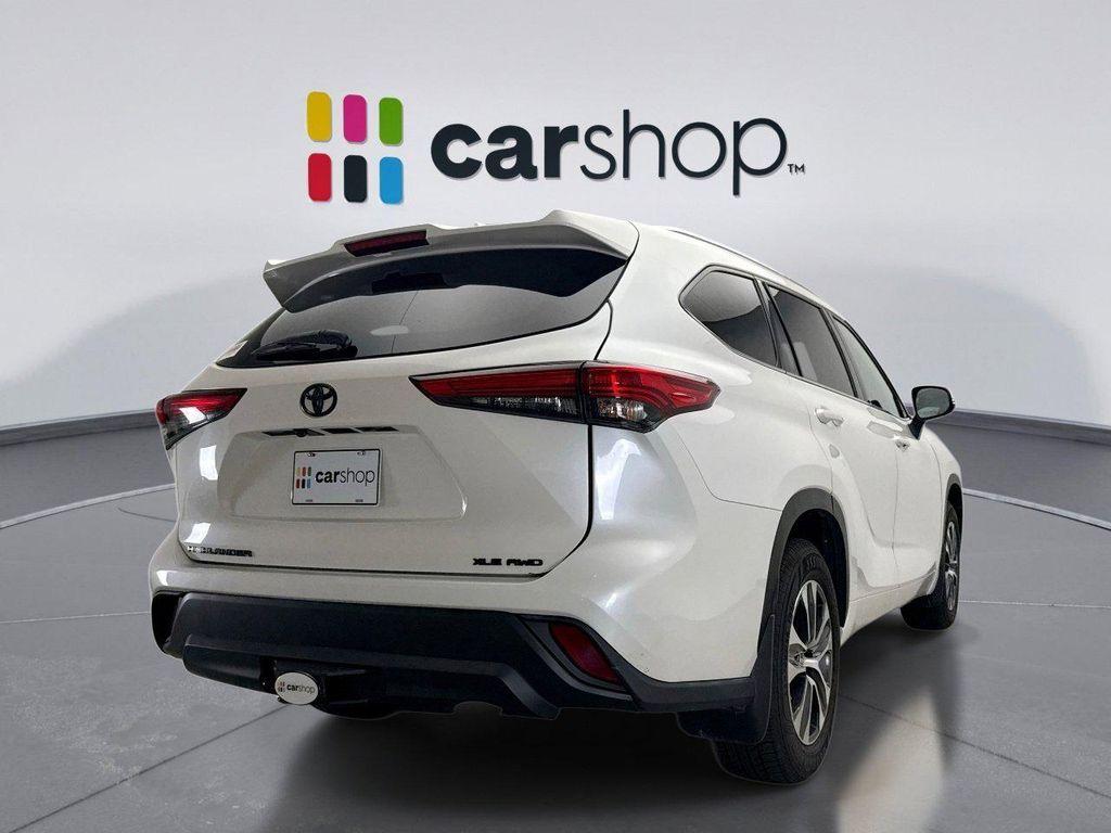 used 2021 Toyota Highlander car, priced at $25,748