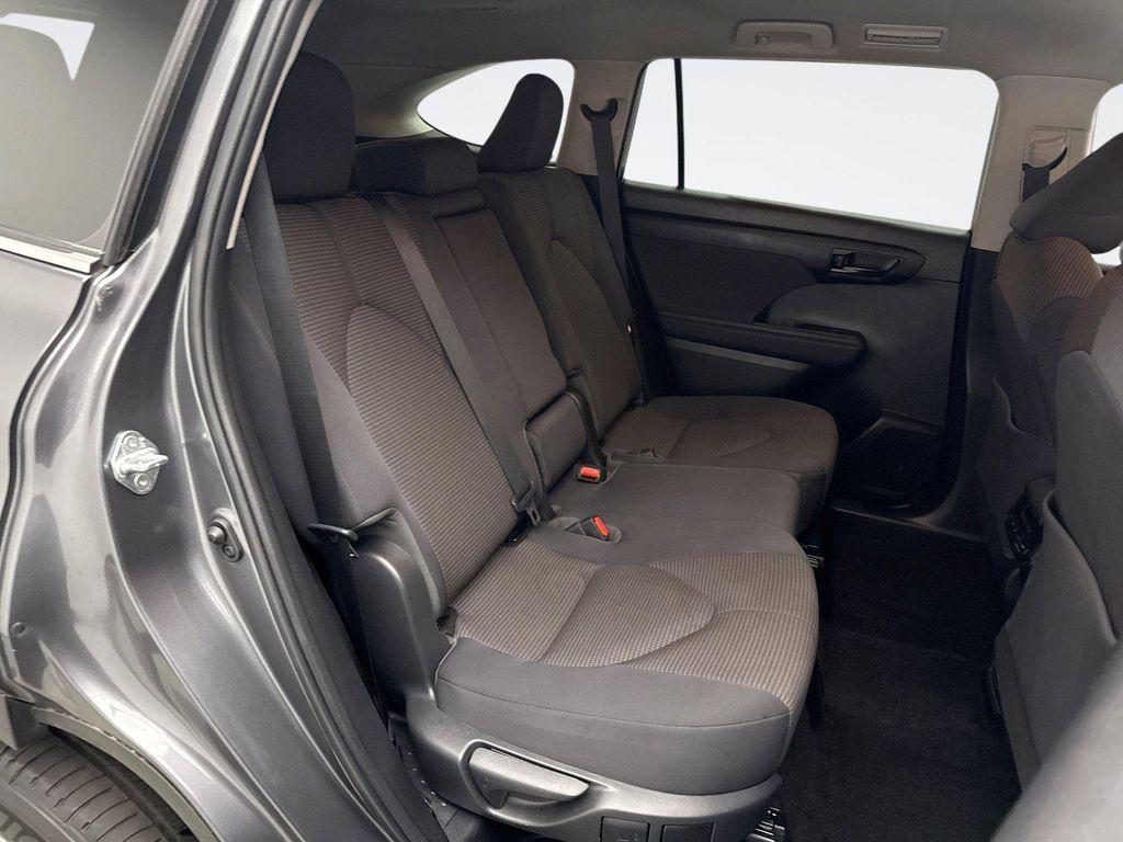 used 2023 Toyota Highlander car, priced at $34,599