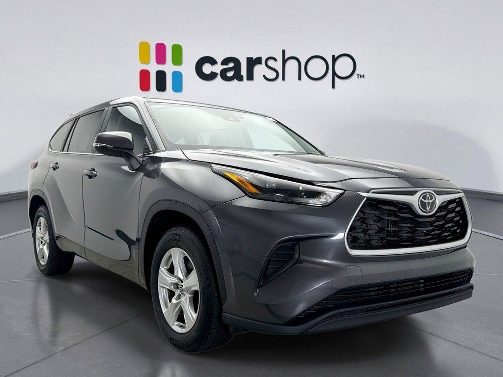 used 2023 Toyota Highlander car, priced at $34,599