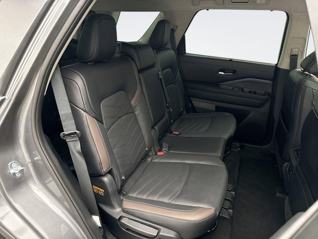 used 2025 Nissan Pathfinder car, priced at $41,199