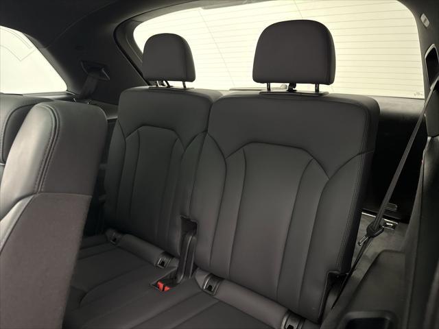 used 2020 Audi Q7 car, priced at $32,449
