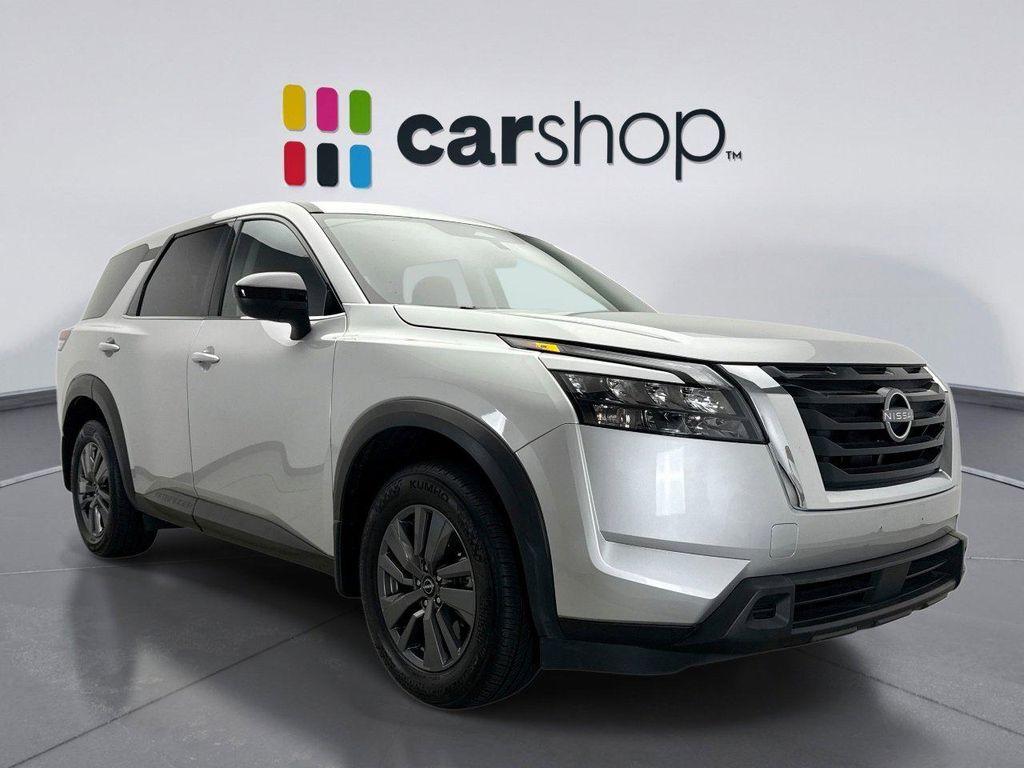 used 2024 Nissan Pathfinder car, priced at $31,199
