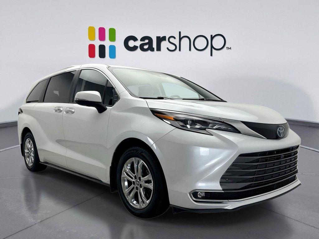 used 2022 Toyota Sienna car, priced at $46,749